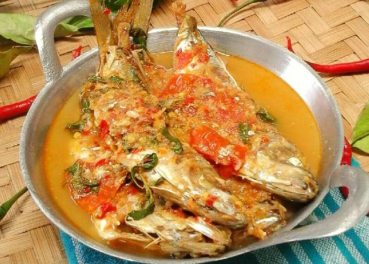 Dapur Uti: Rasa Rumahan yang Menggugah Selera di Jantung Cilacap